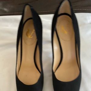 VC signature Shoe wear